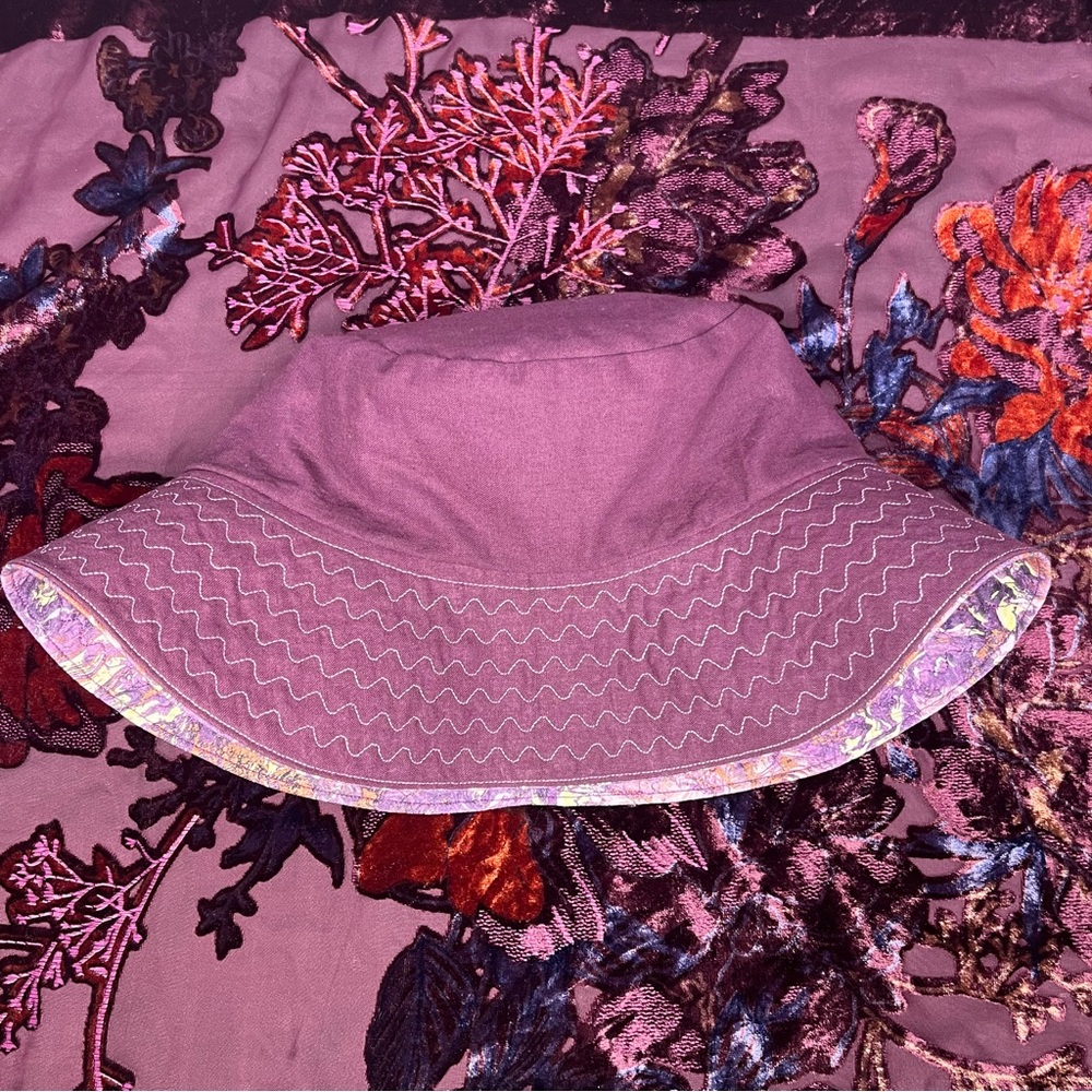 👁patchwork bucket hat👁 - Picture 8 of 9